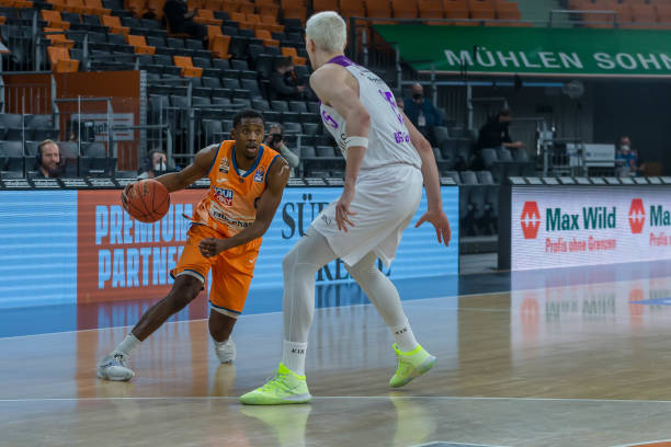 了一层复杂 了一层复杂