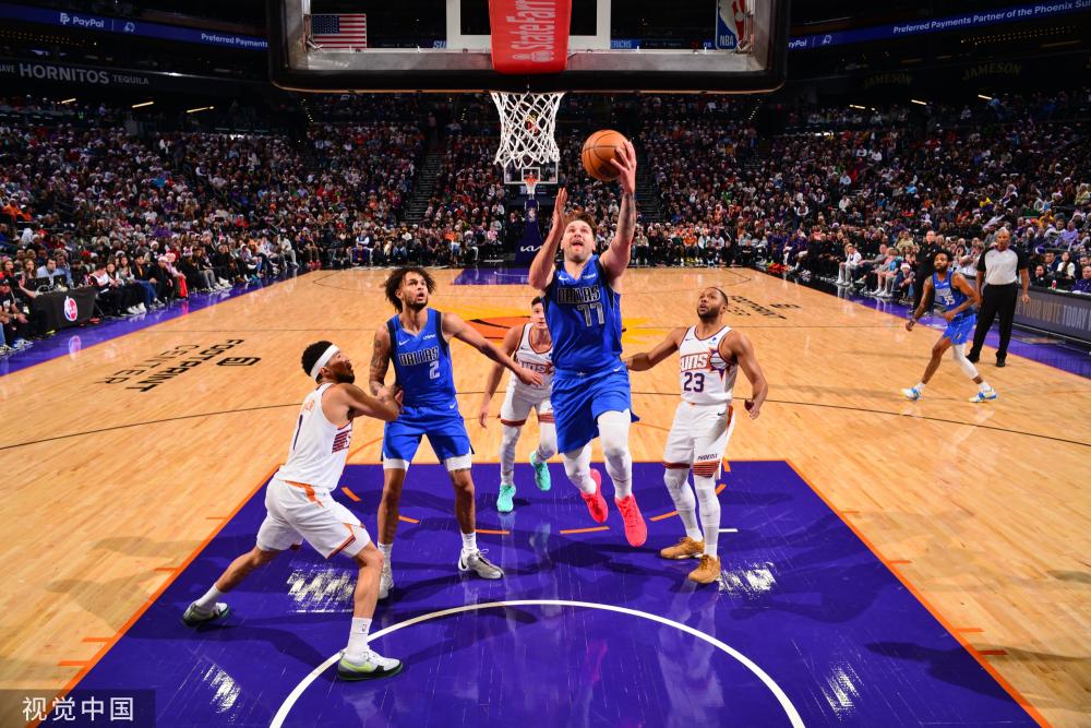 霸以出色的 霸以出色的