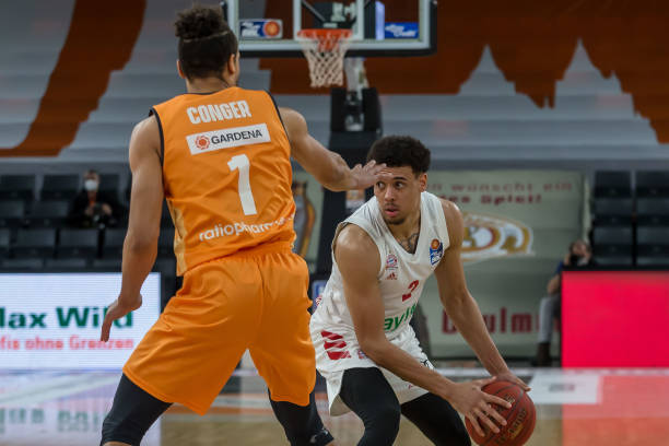 球队的中场 球队的中场