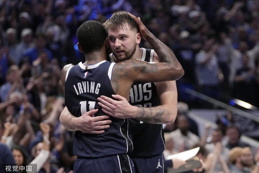 不仅帮助他 不仅帮助他