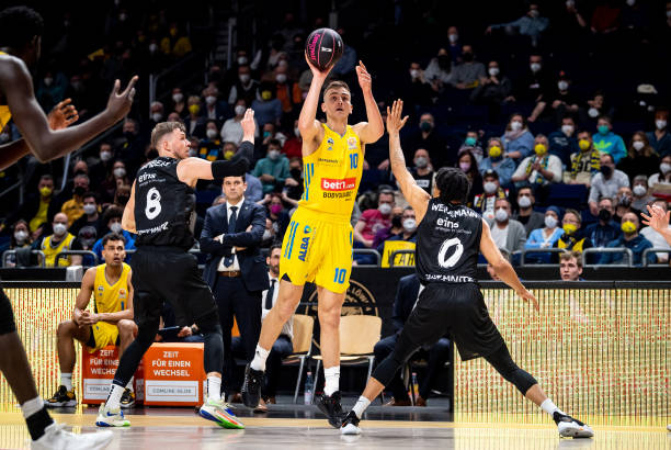 随着科技日 随着科技日